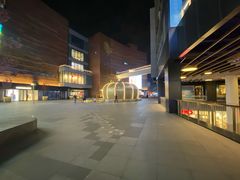 -麦当劳(新达汇三林店)