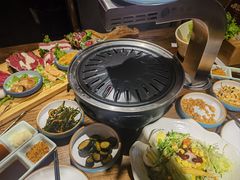 -明洞阿姨·韩式酱蟹烤肉·创意料理(三元桥店)