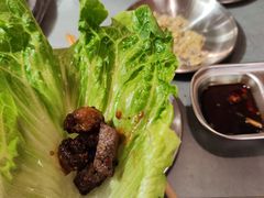 -围炉肉舍•炭烤活鳗•丹东海鲜烤肉(步行街店)