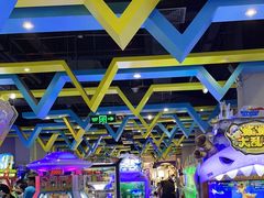 -反斗乐园π·电玩·高空拓展·蹦床(龙华天虹店)