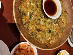-Kimchi Grandma Restaurant