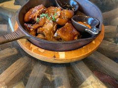 -云海肴·汽锅鸡·云南菜(天山百盛优客店)