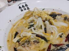 -渔语鱼酸菜鱼新川菜(来福士店)
