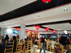 大堂-袁记串串香(人民公园店)