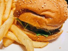 鹅肝牛肉面包-MOSSO德国餐厅·音乐酒吧(环宇荟店)