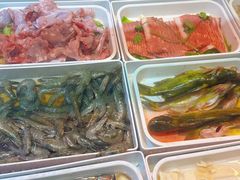 -尚品海鲜肥牛自助火锅(湖明店)