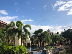 -三亚湾海居铂尔曼度假酒店