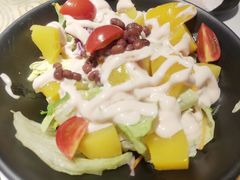 芒果酸奶沙拉-猪啊牛呀羊啊铜盘烤肉(正大广场店)