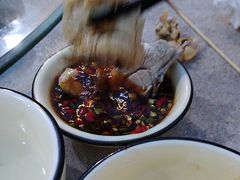 -墨脱石锅椰子鸡•香草鸭•东山羊(大东海店)