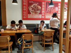 -南城香·饭香串香馄饨香(赵公口店)