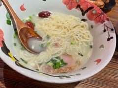 -千金一碗·宝岛一村(韩国街店)