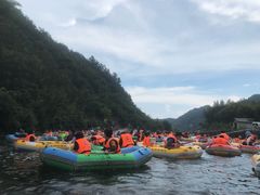 -龙井峡漂流