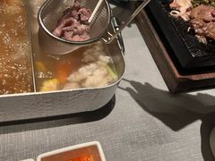 -左庭右院鲜牛肉火锅黑金店(陆家嘴中心店)