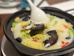 -港丽餐厅(正大店)