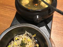 -云海肴·汽锅鸡·云南菜(天山百盛优客店)