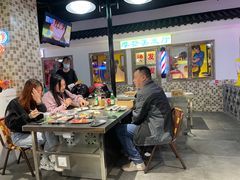 -马路牙子烧烤音乐酒馆(望京店)