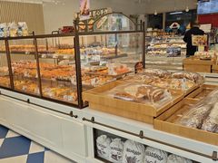 -85度C(生甜甜圈研究工坊·上海局门店)
