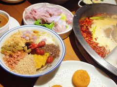 -佬土鹅肠火锅(解放路店)