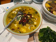 -江城小馆陕南妈妈菜·全球旅行餐厅(钟楼店)