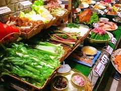 -忆江南·临江鱼馆