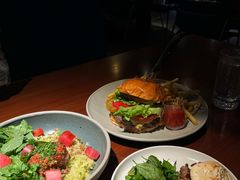 -MAGPIE喜鹊派餐厅(华侨城店)