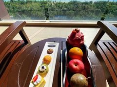 -三亚湾海居铂尔曼度假酒店