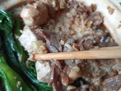 -华记煲仔华·煲仔饭(市桥易发店)