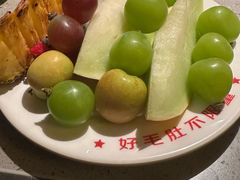 -芝小官毛肚火锅海鲜自助(苏州吴江区万宝店)