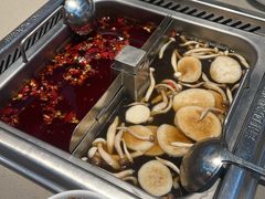 -海底捞火锅(杭州萧山宝龙广场店)