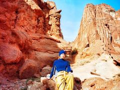 -天山神秘大峡谷