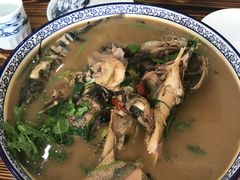 烧杂鱼-骆马湖酒家(窑湾新区店)