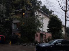 -花水湾第一村温泉大酒店