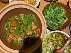 -吃饭皇帝大土家民族菜(正大广场店)