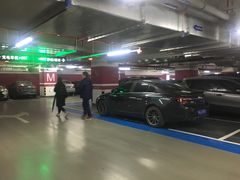 -红星美凯龙国际家居博览中心至尊mall停车场