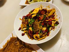 -嘉丰湘菜馆(芳群园店)