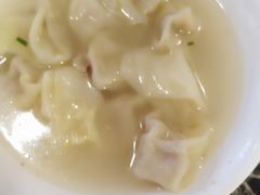 虾肉小馄饨-王家沙点心店(南京西路总店)