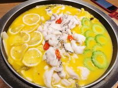 -山城外·非遗酸菜鱼(蜀都万达店)
