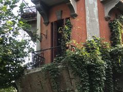 -巴公房子