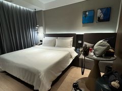 -舍居智能酒店(深圳宝安翻身地铁站店)