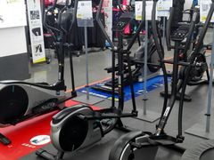 -迪卡侬(西三旗店)