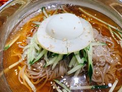 水冷面-吴草鸡爪오초닭발韩食堂(融恒盈嘉中心店)
