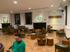 大堂-星巴克臻选(广州沙面店)