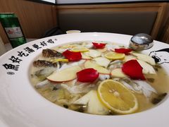 水果酸菜鱼-江渔儿酸菜鱼(曜一城店)