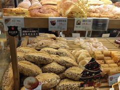 -BROAD面包路·欧式面包(龙湖时代C馆店)
