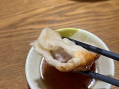 -黄阿姨锅贴大王(万航渡路店)