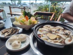 -野菌皇海景野生菌火锅(滨海大道店)