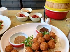金牌干炸丸子-京味斋·北京烤鸭(北京南站洋桥店)