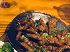 嫩牛肉-宋家族亭多国籍料理(泰华城店)