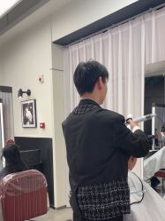 -侨治发型