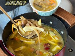 -桥边小楼·手工云南菜·古城观景小楼